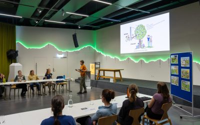 Neues Lehrmittel «Alpen: drinnen & draussen» feierlich lanciert